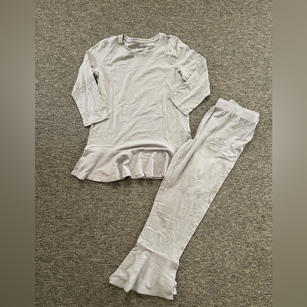 Anybody Pajama Set Grey Size XS wide Leg ruffle Cropped hem